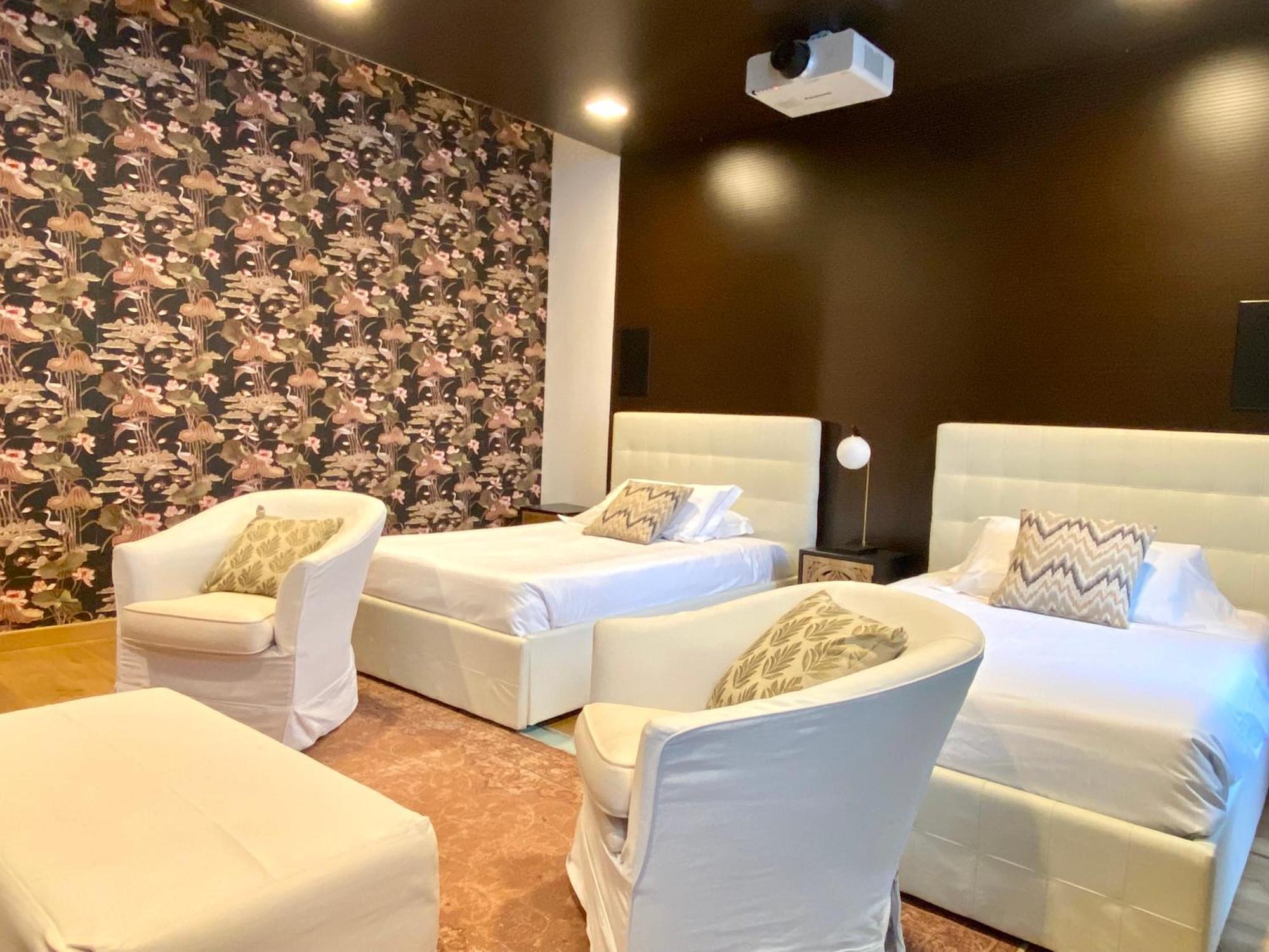 Intomilan I Design Galleria Del Corso Apartment Mailand